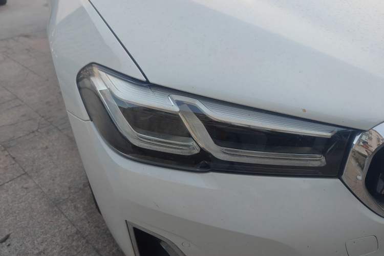 Used BMW 5 Series 2021 Updated 530Li Executive Luxury Package Right Front Headlight