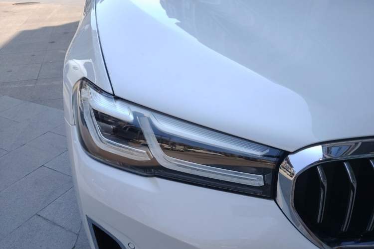 Used BMW 5 Series 2021 530Li Leading Luxury Package Right Front Headlight