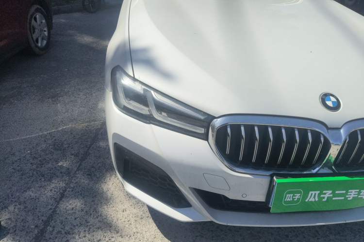 Used BMW 5 Series 2021 530Li Leading Model M Sport Package Right Front Headlight