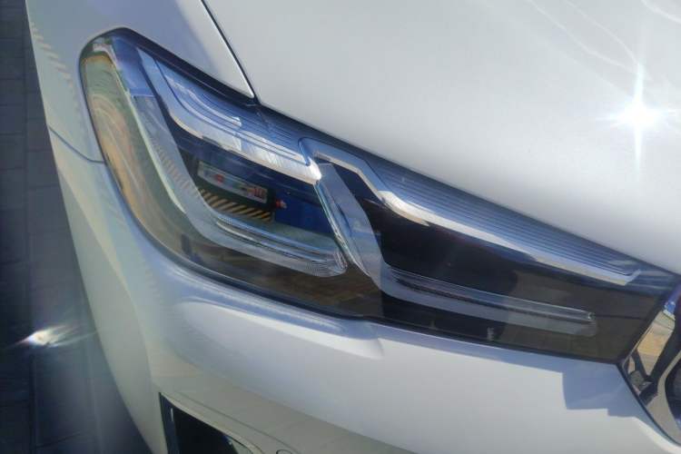 Used BMW 5 Series 2021 525Li Luxury Package Right Front Headlight