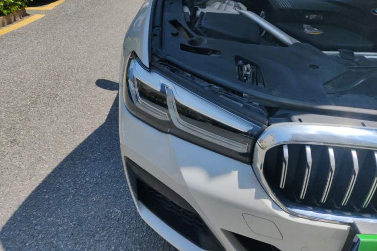 Used BMW 5 Series 2021 525Li M Sport Package Right Front Headlight