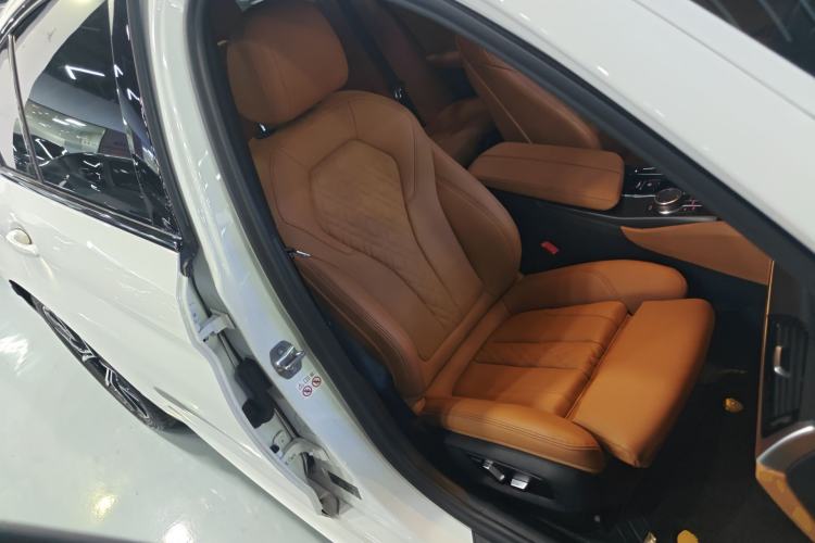 Used BMW 5 Series 2021 530i M Sport Package Right Front Seat