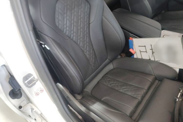 Used BMW 5 Series 2021 525i M Sport Package Right Front Seat