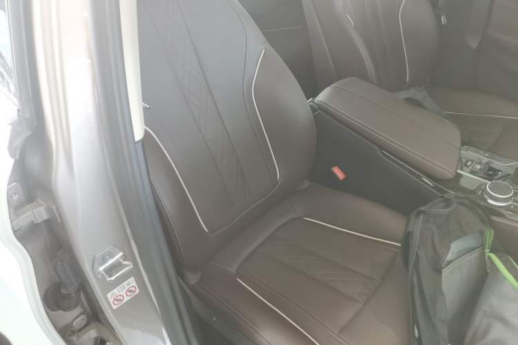 Used BMW 5 Series 2021 Updated Version 525Li Luxury Package Right Front Seat