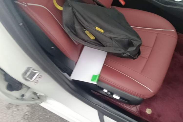 Used BMW 5 Series 2021 530Li Leading Model M Sport Package Right Front Seat