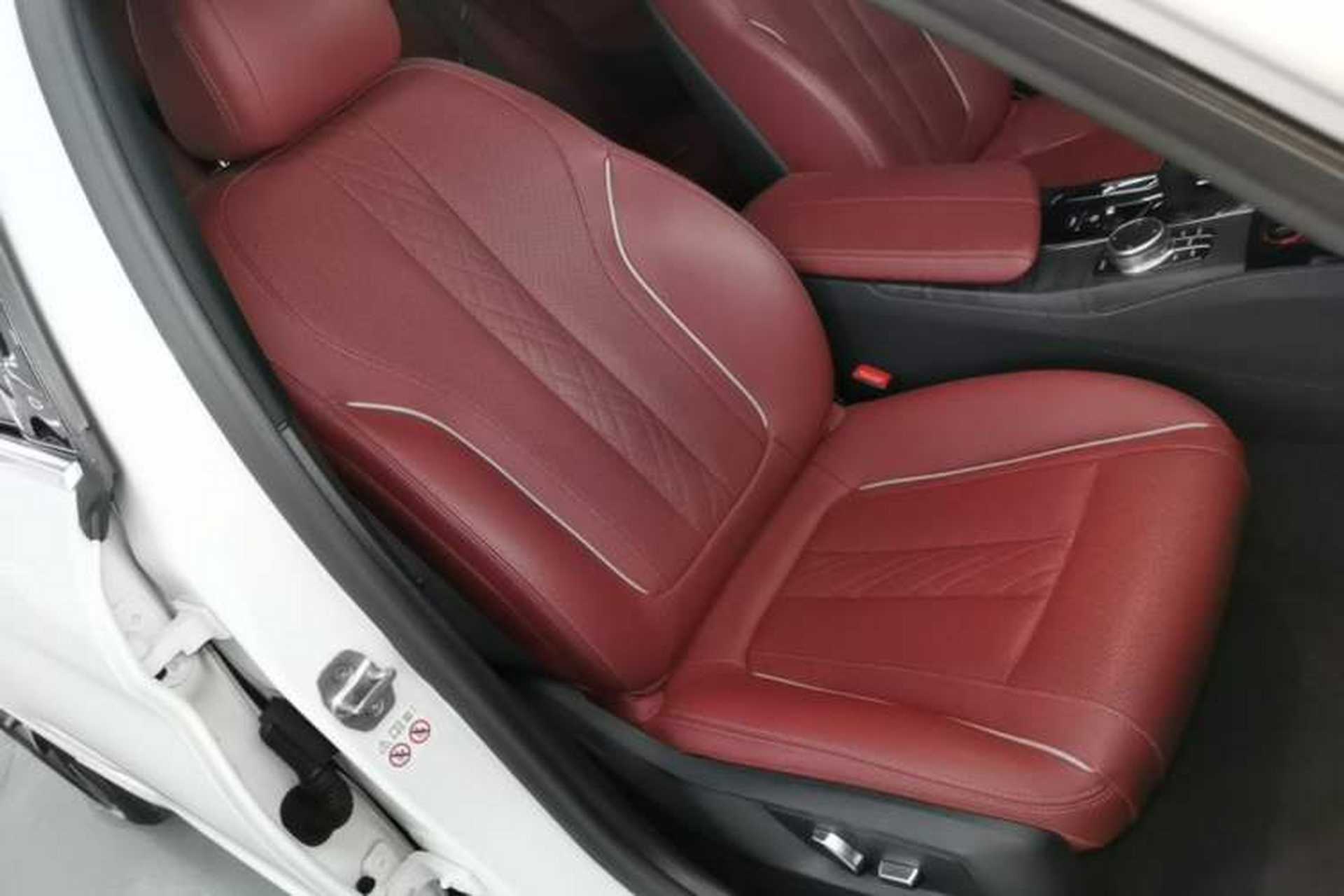 Used BMW 5 Series 2021 530Li Leading Model M Sport Package Right Front Seat