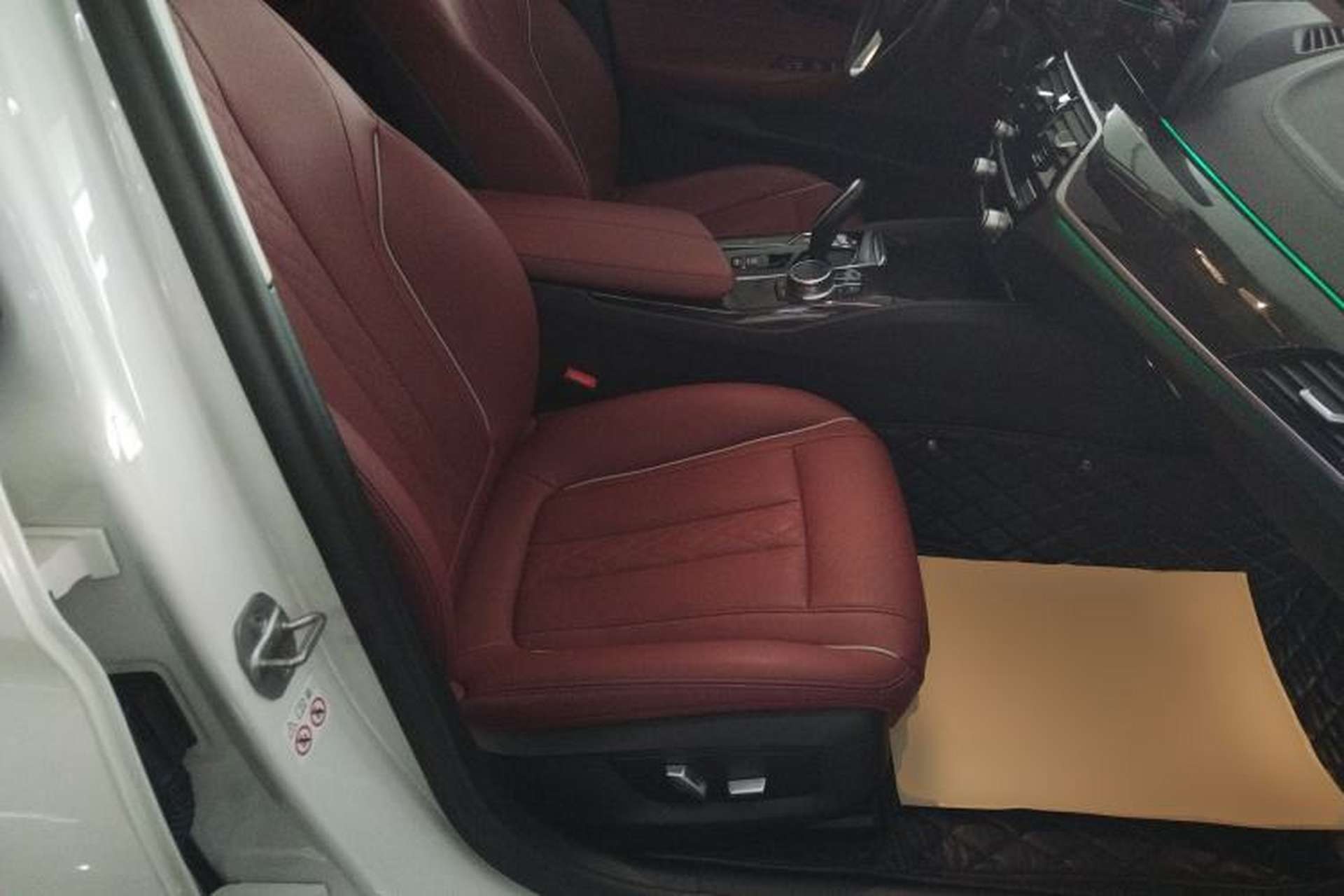 Used BMW 5 Series 2021 Updated Version 525Li Luxury Package Right Front Seat