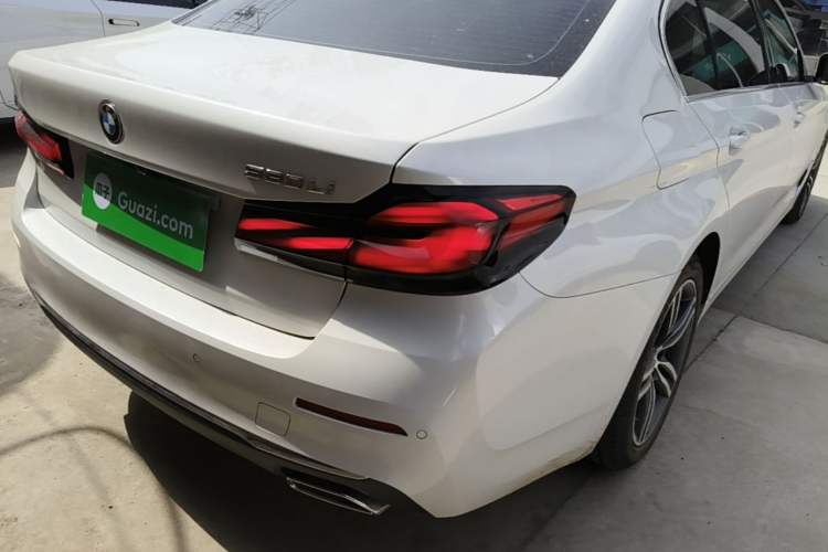 Used BMW 5 Series 2021 530Li Leading Luxury Package Right Rear Taillight