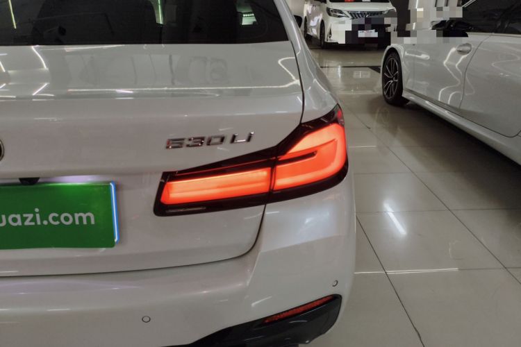 Used BMW 5 Series 2021 530Li Leading Model M Sport Package Right Rear Taillight