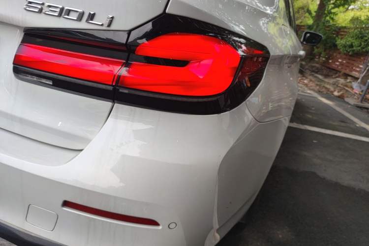 Used BMW 5 Series 2021 530Li Luxury Edition Premium Package Right Rear Taillight