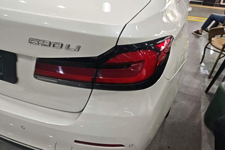 Used BMW 5 Series 2021 530Li Luxury Edition Premium Package Right Rear Taillight