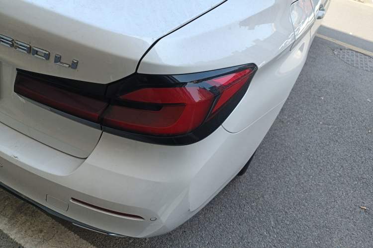 Used BMW 5 Series 2021 Restyled 530Li Leading Edition Luxury Package Right Rear Taillight