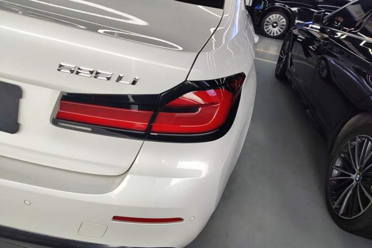 Used BMW 5 Series 2021 525Li Luxury Package Right Rear Taillight