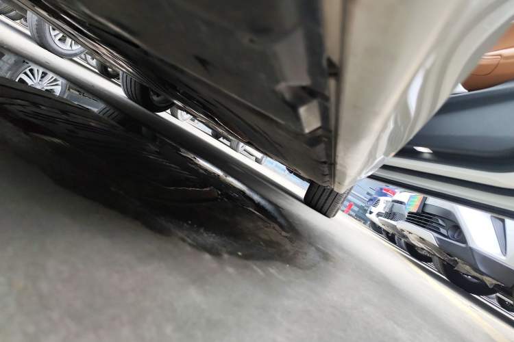 Used BMW 5 Series 2021 530i M Sport Package Right Side Sill