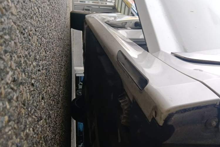Used BMW 5 Series 2021 530Li Leading Model M Sport Package Right Side Sill