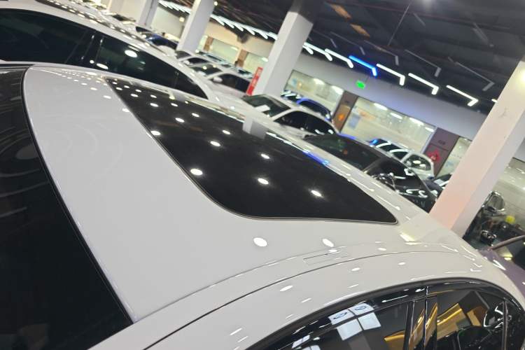 Used BMW 5 Series 2021 530i M Sport Package Roof