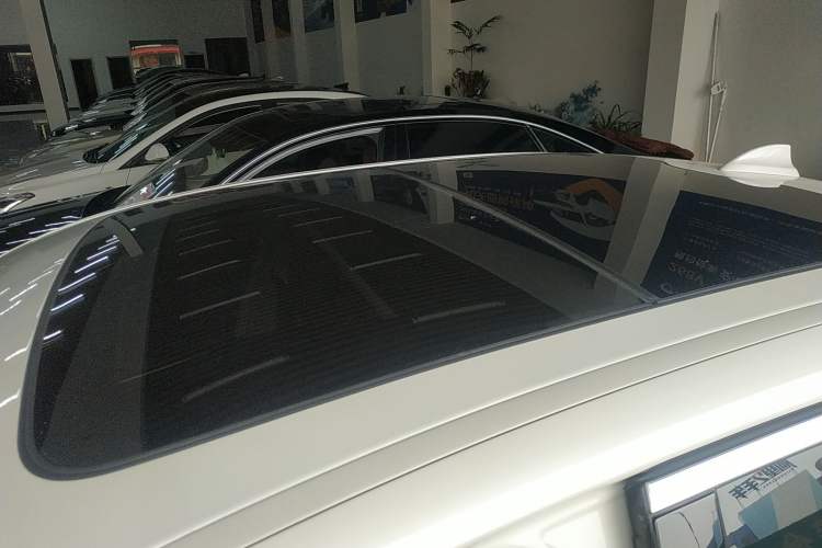 Used BMW 5 Series 2021 Restyled 530Li Leading Edition Luxury Package Roof