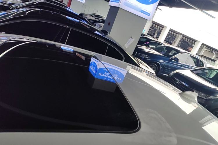 Used BMW 5 Series 2021 525Li Luxury Package Roof