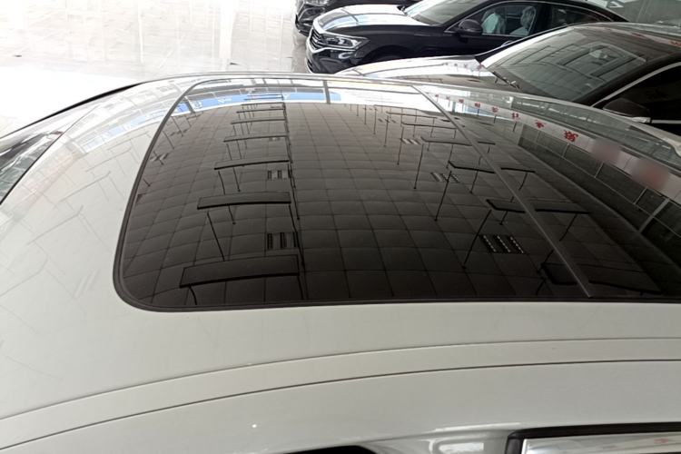 Used BMW 5 Series 2021 Facelifted 530Li Leading Edition M Sport Package Roof