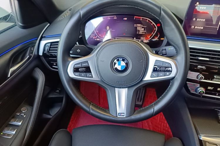 Used BMW 5 Series 2021 525i M Sport Package Steering Wheel