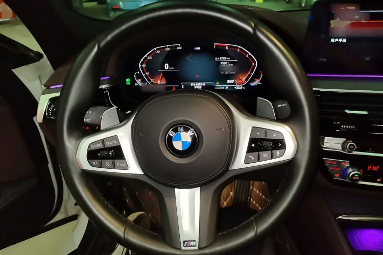 Used BMW 5 Series 2021 530Li Leading Model M Sport Package Steering Wheel