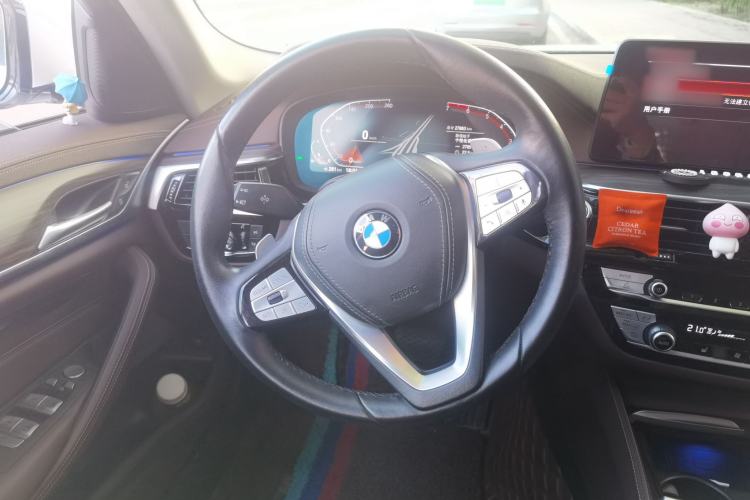 Used BMW 5 Series 2021 530Li xDrive Luxury Package Steering Wheel