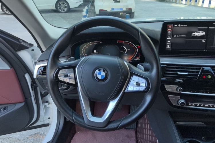 Used BMW 5 Series 2021 Updated 530Li Luxury Package Premium Edition Steering Wheel