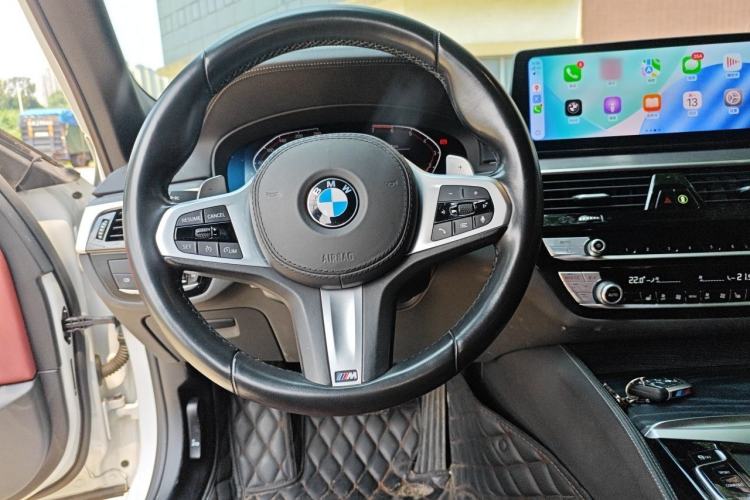 Used BMW 5 Series 2021 530Li Leading Model M Sport Package Steering Wheel
