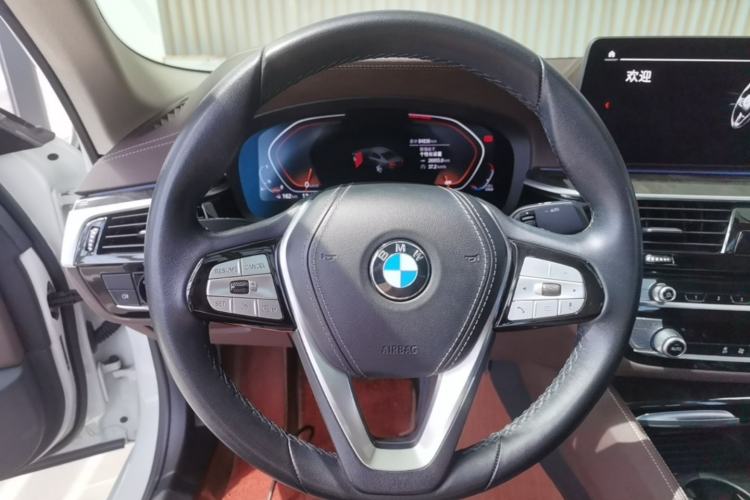 Used BMW 5 Series 2021 Updated Version 525Li Luxury Package Steering Wheel