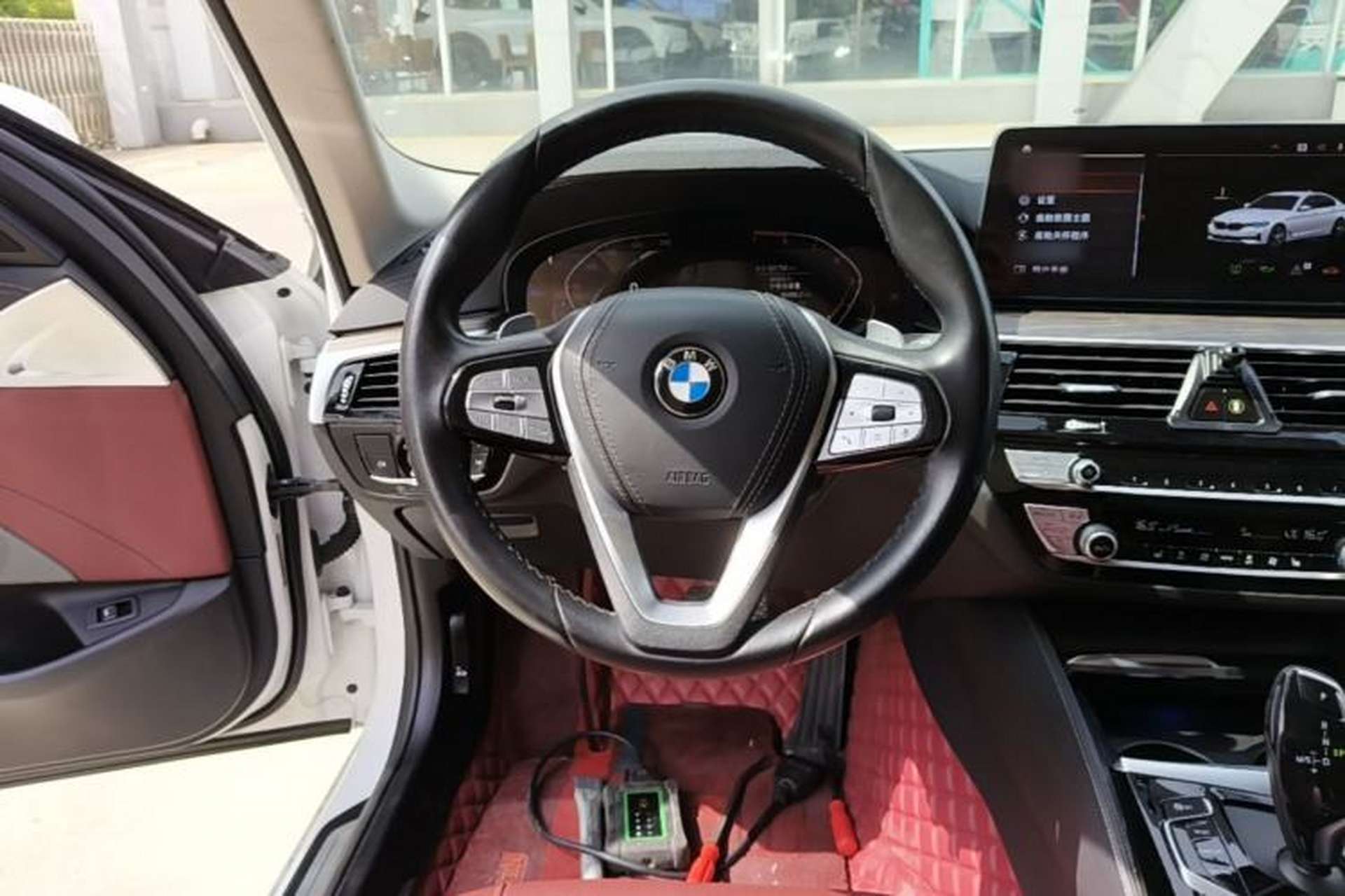Used BMW 5 Series 2021 530Li Leading Luxury Package Steering Wheel