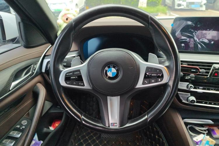 Used BMW 5 Series 2021 Facelifted 530Li Leading Edition M Sport Package Steering Wheel