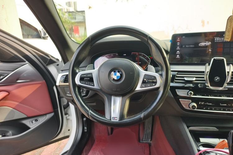 Used BMW 5 Series 2021 530Li Leading Model M Sport Package Steering Wheel