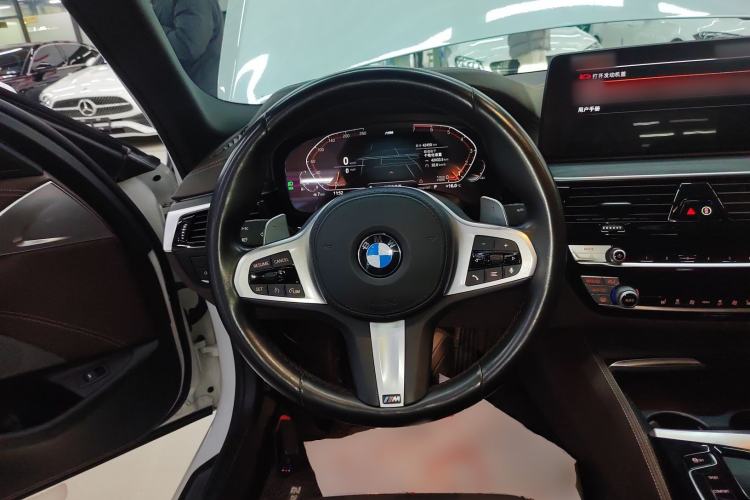 Used BMW 5 Series 2021 530Li Leading Model M Sport Package Steering Wheel