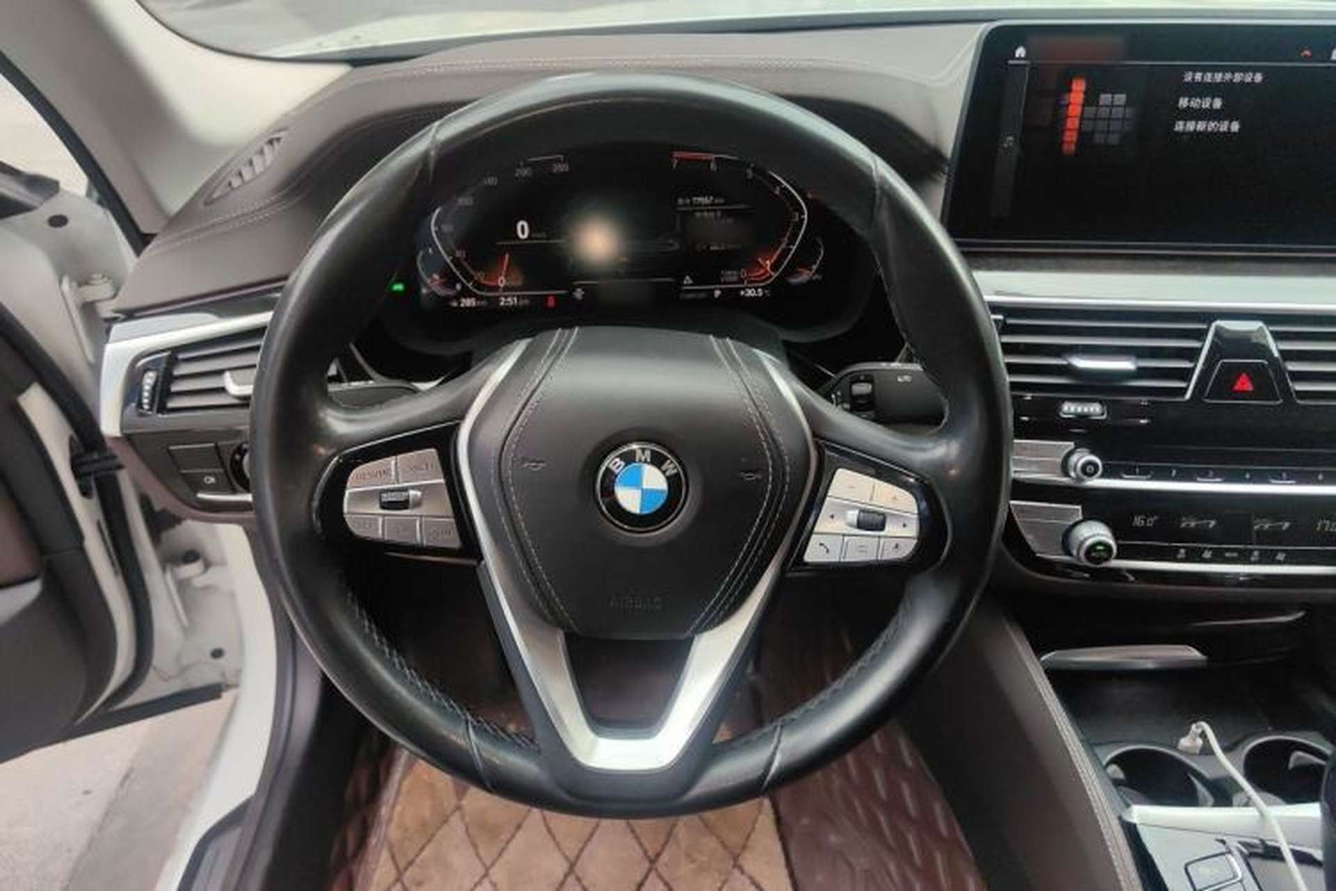 Used BMW 5 Series 2021 525Li Luxury Package Steering Wheel
