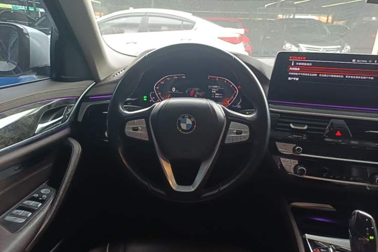 Used BMW 5 Series 2021 525Li Luxury Package Steering Wheel