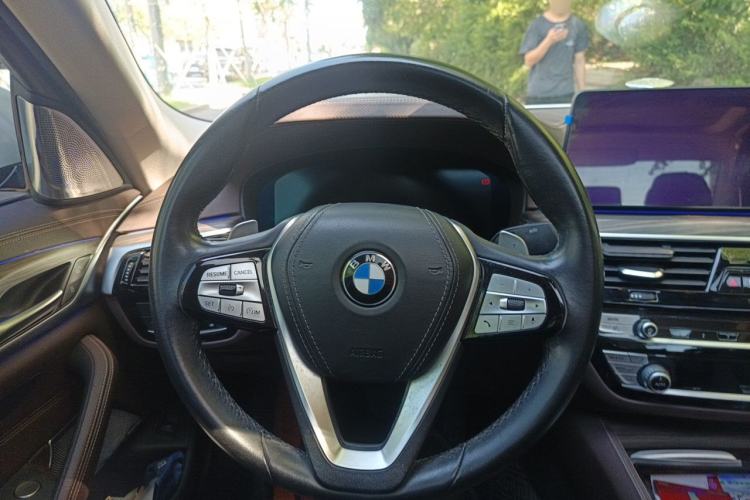 Used BMW 5 Series 2021 530Li Leading Luxury Package Steering Wheel