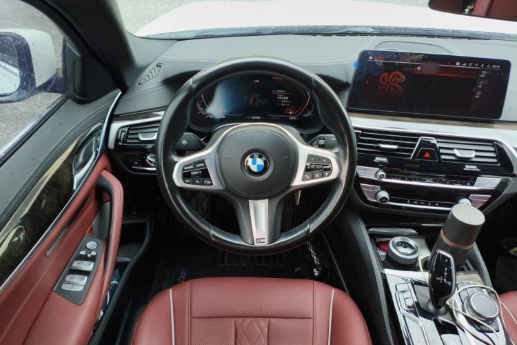 Used BMW 5 Series 2021 525Li M Sport Package Steering Wheel