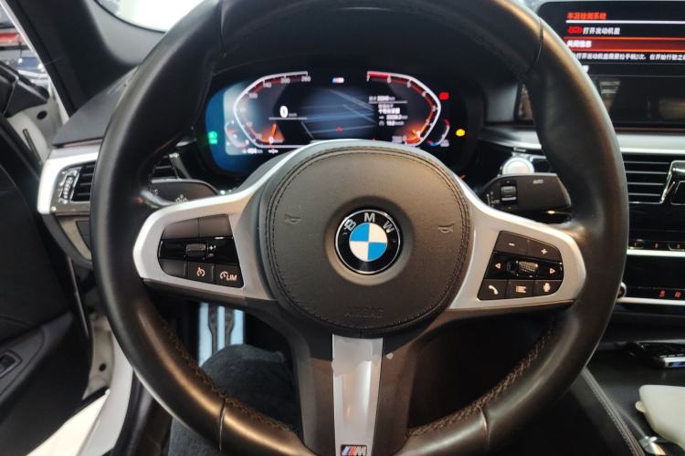 Used BMW 5 Series 2021 525i M Sport Package Steering Wheel