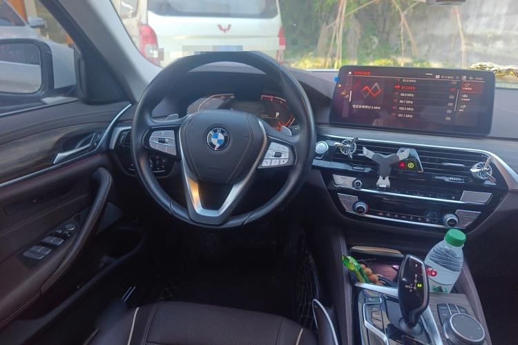 Used BMW 5 Series 2021 Updated 530Li Executive Luxury Package Steering Wheel