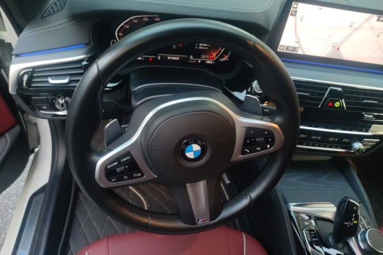 Used BMW 5 Series 2021 530Li xDrive M Sport Package Steering Wheel