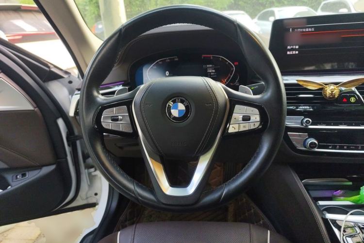 Used BMW 5 Series 2021 Restyled 530Li Leading Edition Luxury Package Steering Wheel