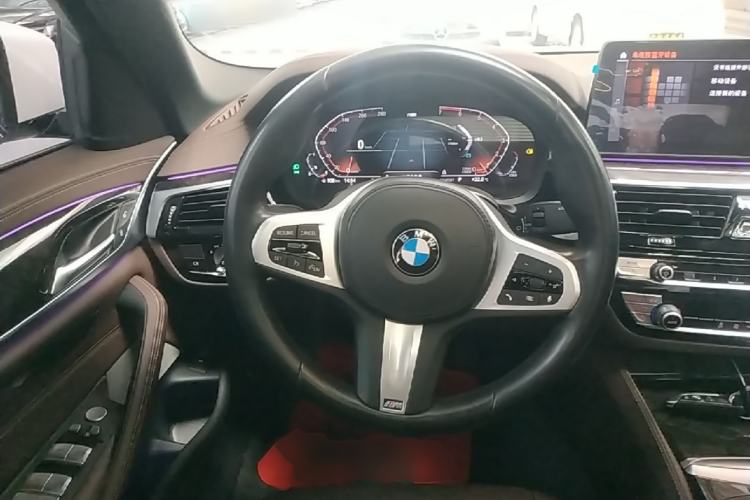 Used BMW 5 Series 2021 525Li M Sport Package Steering Wheel