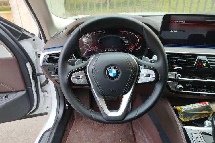 Used BMW 5 Series 2021 530Li xDrive Luxury Package Steering Wheel