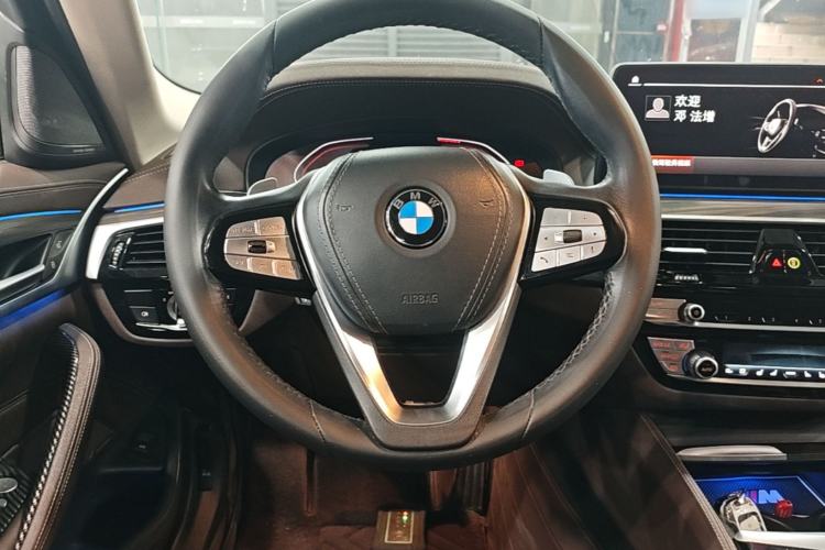 Used BMW 5 Series 2021 530Li Luxury Edition Premium Package Steering Wheel