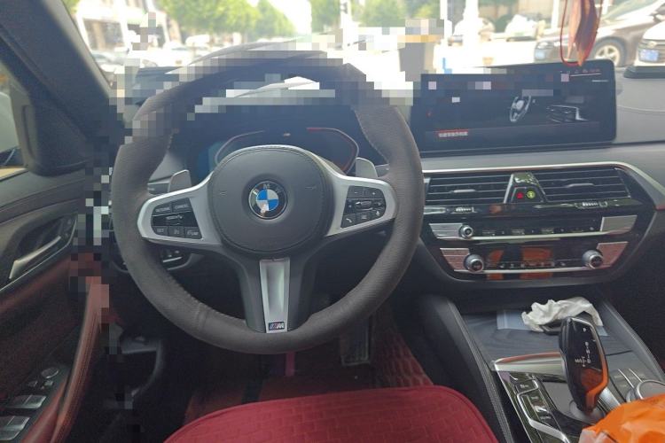 Used BMW 5 Series 2021 Facelifted 530Li Leading Edition M Sport Package Steering Wheel