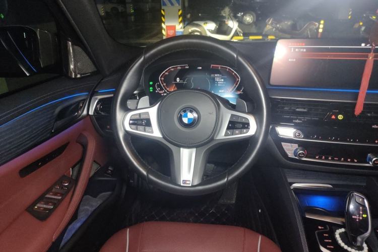 Used BMW 5 Series 2021 530Li Leading Model M Sport Package Steering Wheel