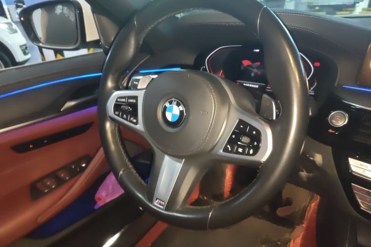 Used BMW 5 Series 2021 530Li Luxury Edition M Sport Package Steering Wheel