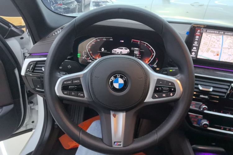 Used BMW 5 Series 2021 525Li M Sport Package Steering Wheel