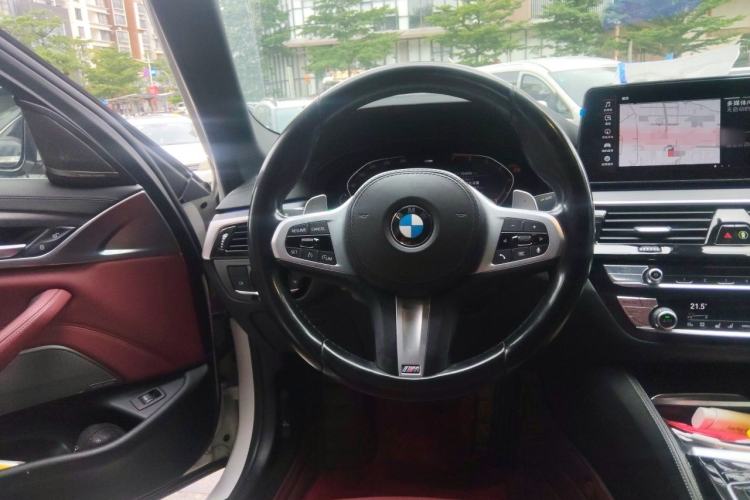 Used BMW 5 Series 2021 530Li Luxury Edition M Sport Package Steering Wheel