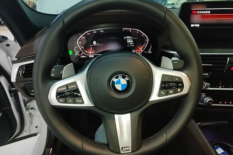 Used BMW 5 Series 2021 Facelifted 530Li Leading Edition M Sport Package Steering Wheel